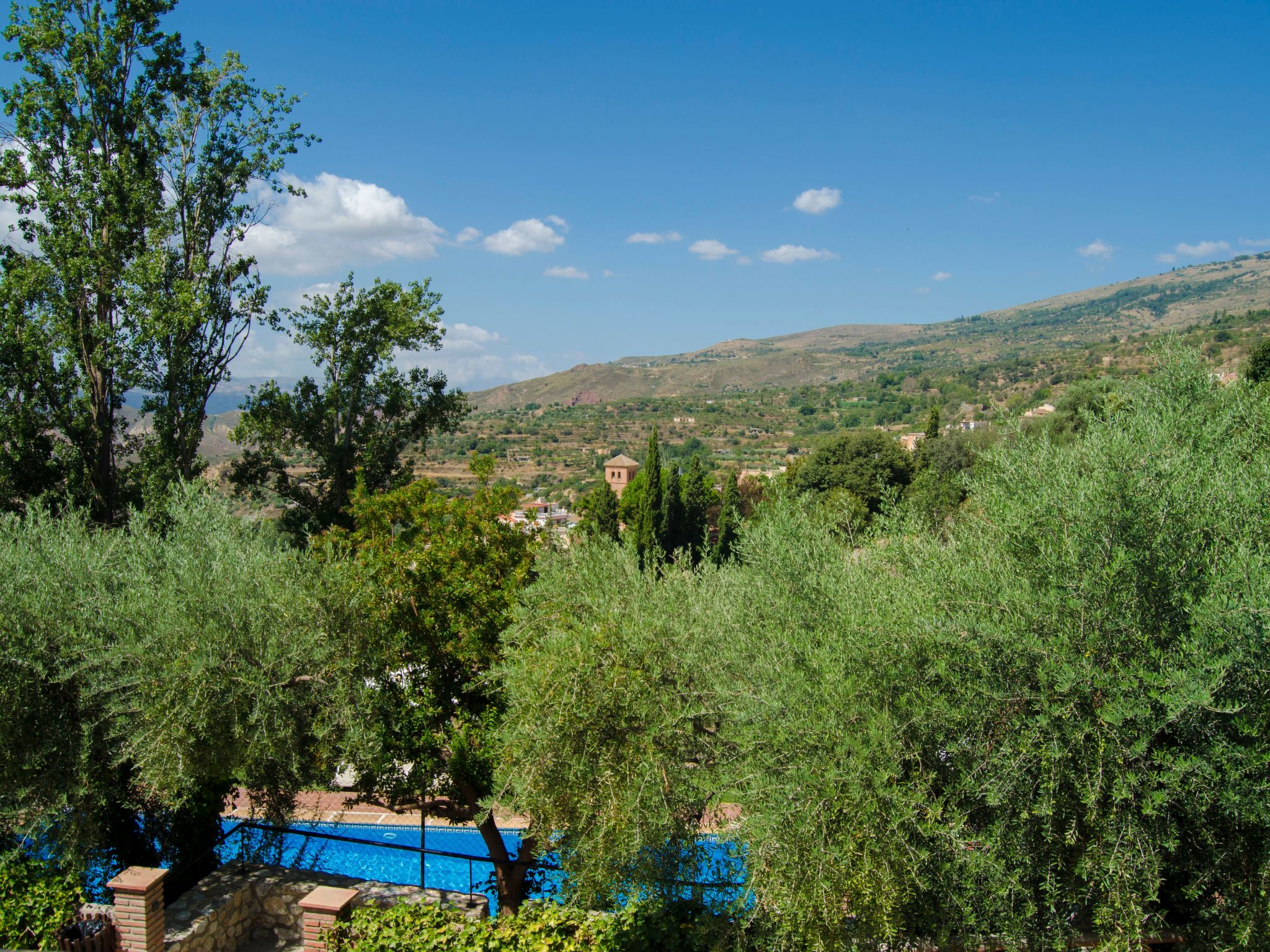 Schönes Haus in Anlage mit Schwimmbad-Image-tags.info