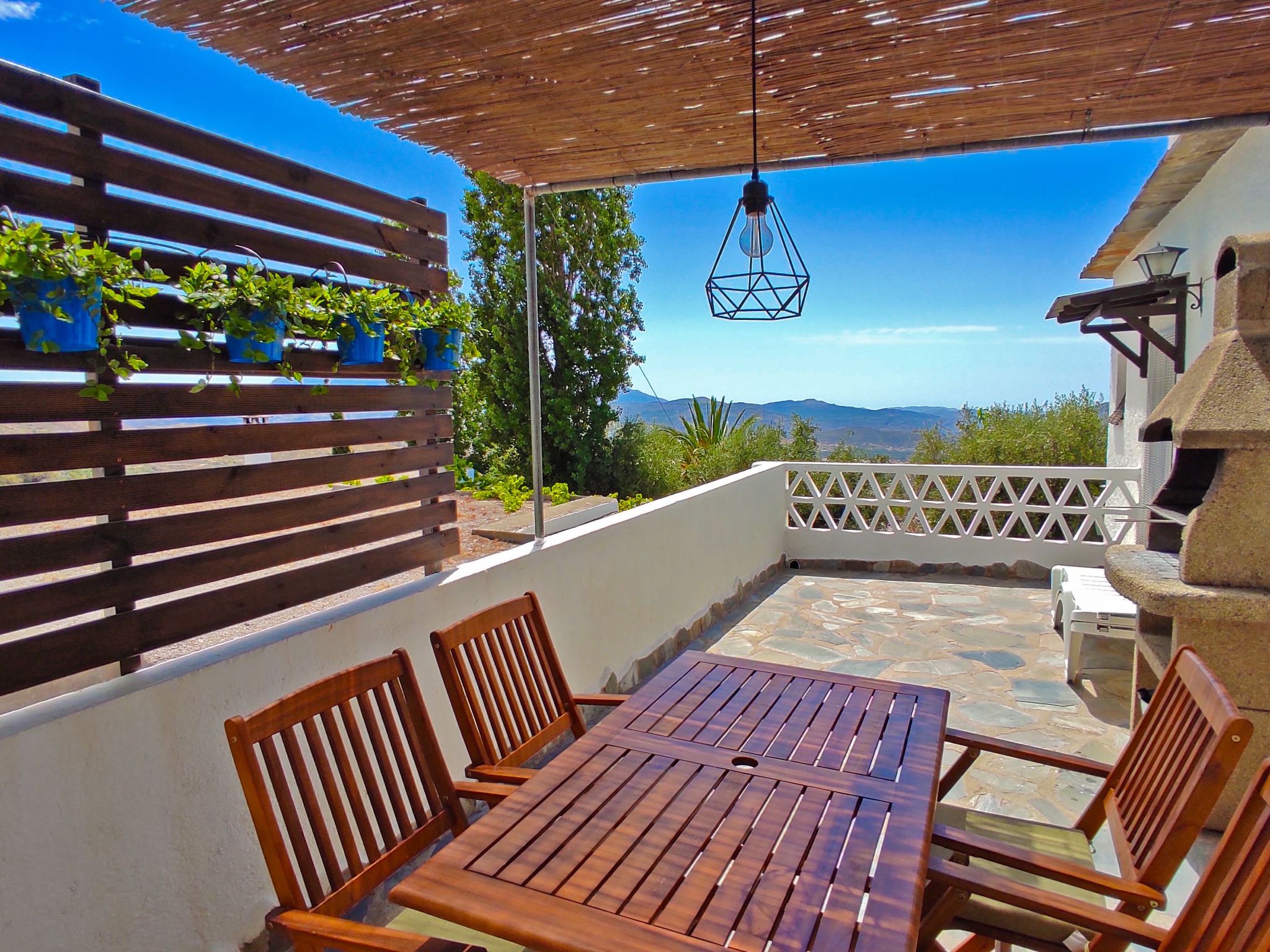 Landhaus mit zwei Schlafzimmern in La Alpujarra