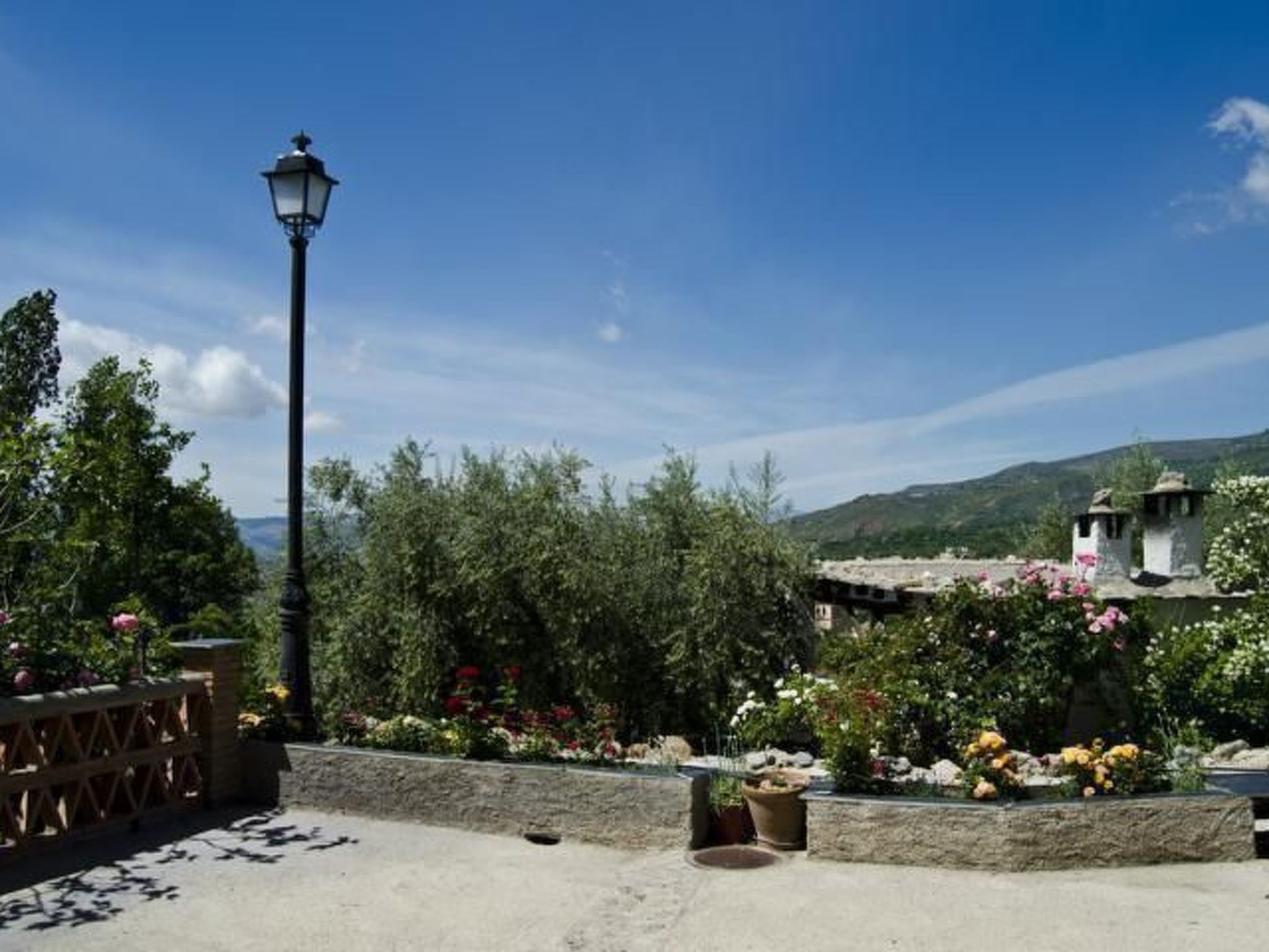 Gemütliches Haus in Anlage mit Schwimmbad in Válor-Image-tags.info