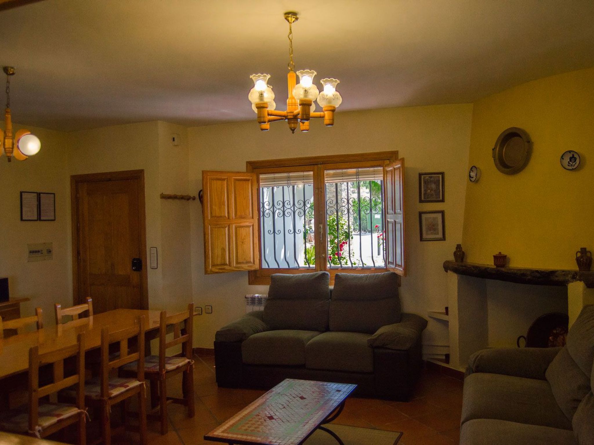 Gemütliches Haus in Anlage mit Schwimmbad in Válor-Image-tags.info