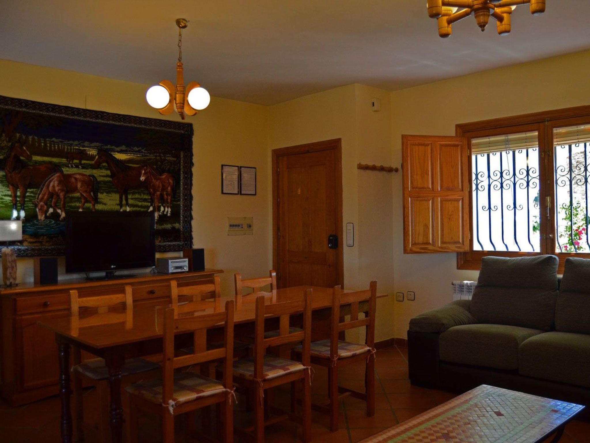 Gemütliches Haus in Anlage mit Schwimmbad in Válor-Image-tags.info