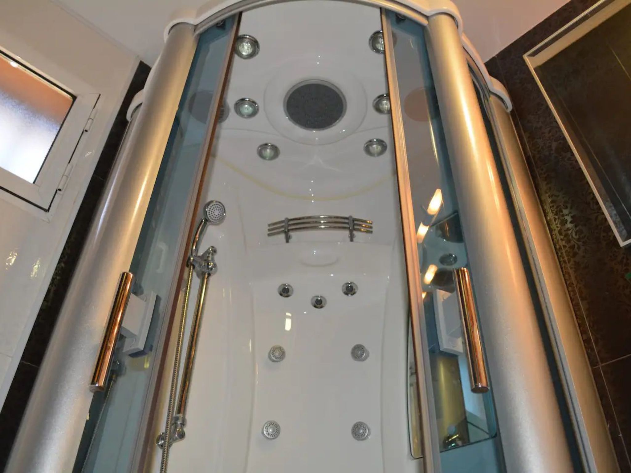 Helles Haus mit Aussicht und privatem Pool-Image-tags.info