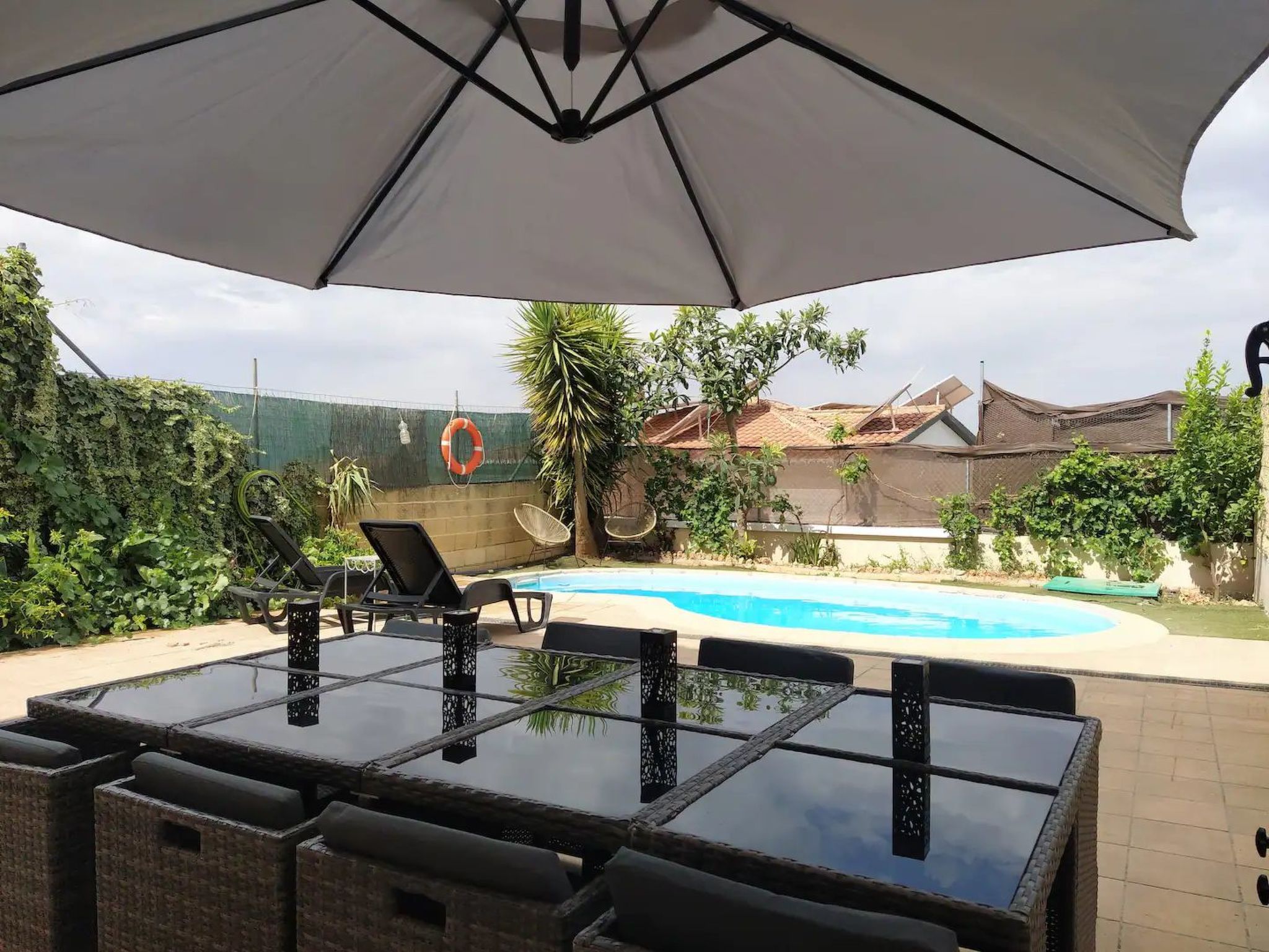 Helles Haus mit Aussicht und privatem Pool-Image-tags.info