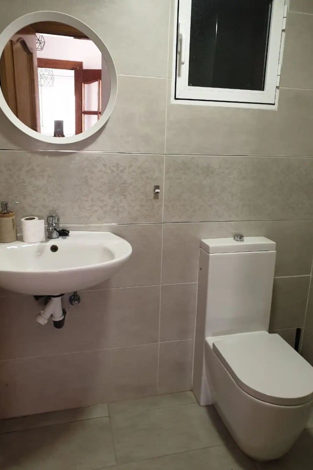 Helles Haus mit Aussicht und privatem Pool-Image-tags.info