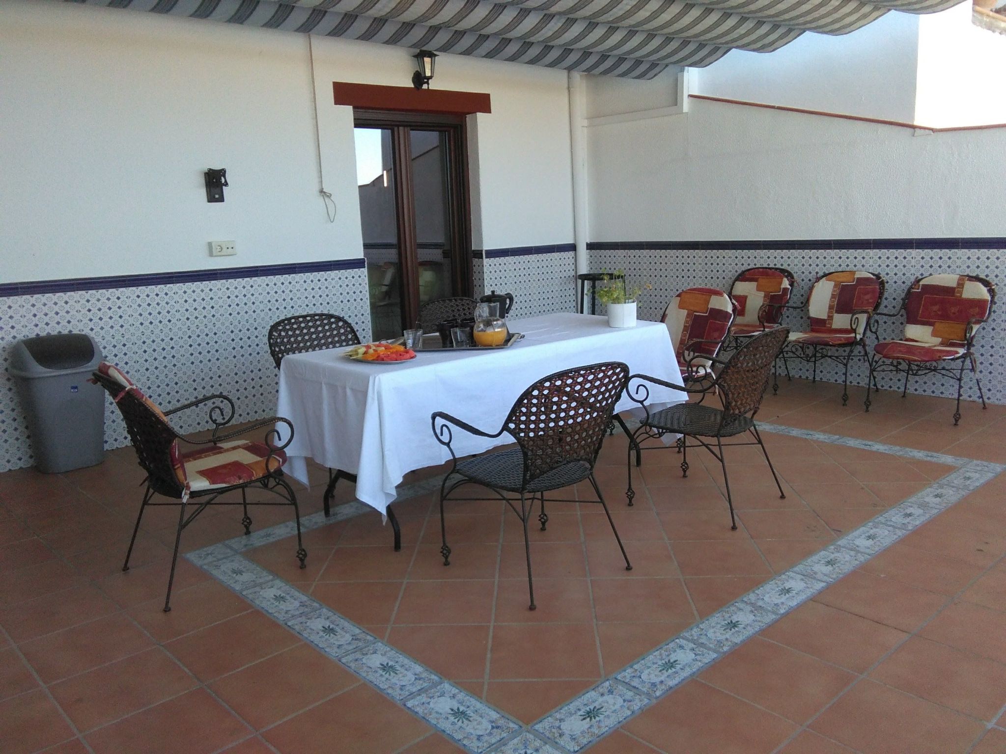 Villa "Casa Medina Güevejar"-Binnen