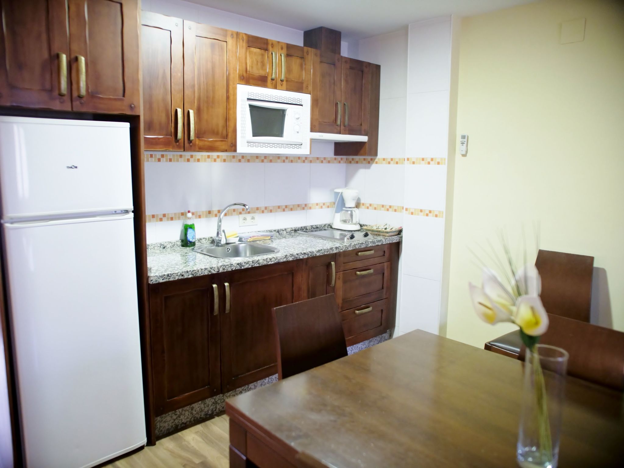 "Casa rural el Castillejo".-Binnen