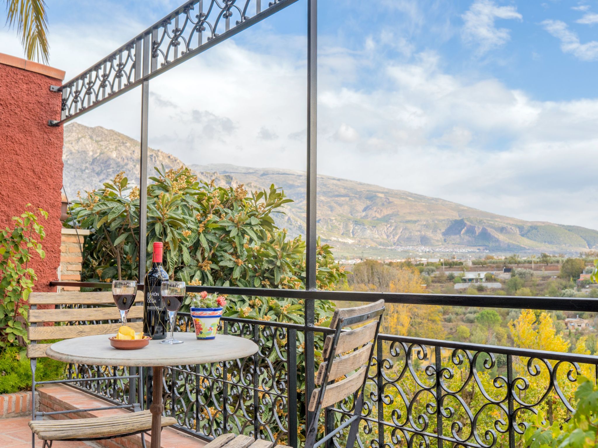 Hütte mit Terrasse-Binnen