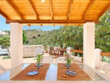 Authentieke Andalusische Finca met privé zwembad en weids uitzicht in Comares - thumbnail 1