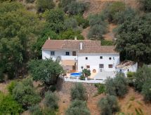Authentieke Andalusische Finca met privé zwembad en weids uitzicht in Comares - thumbnail 3