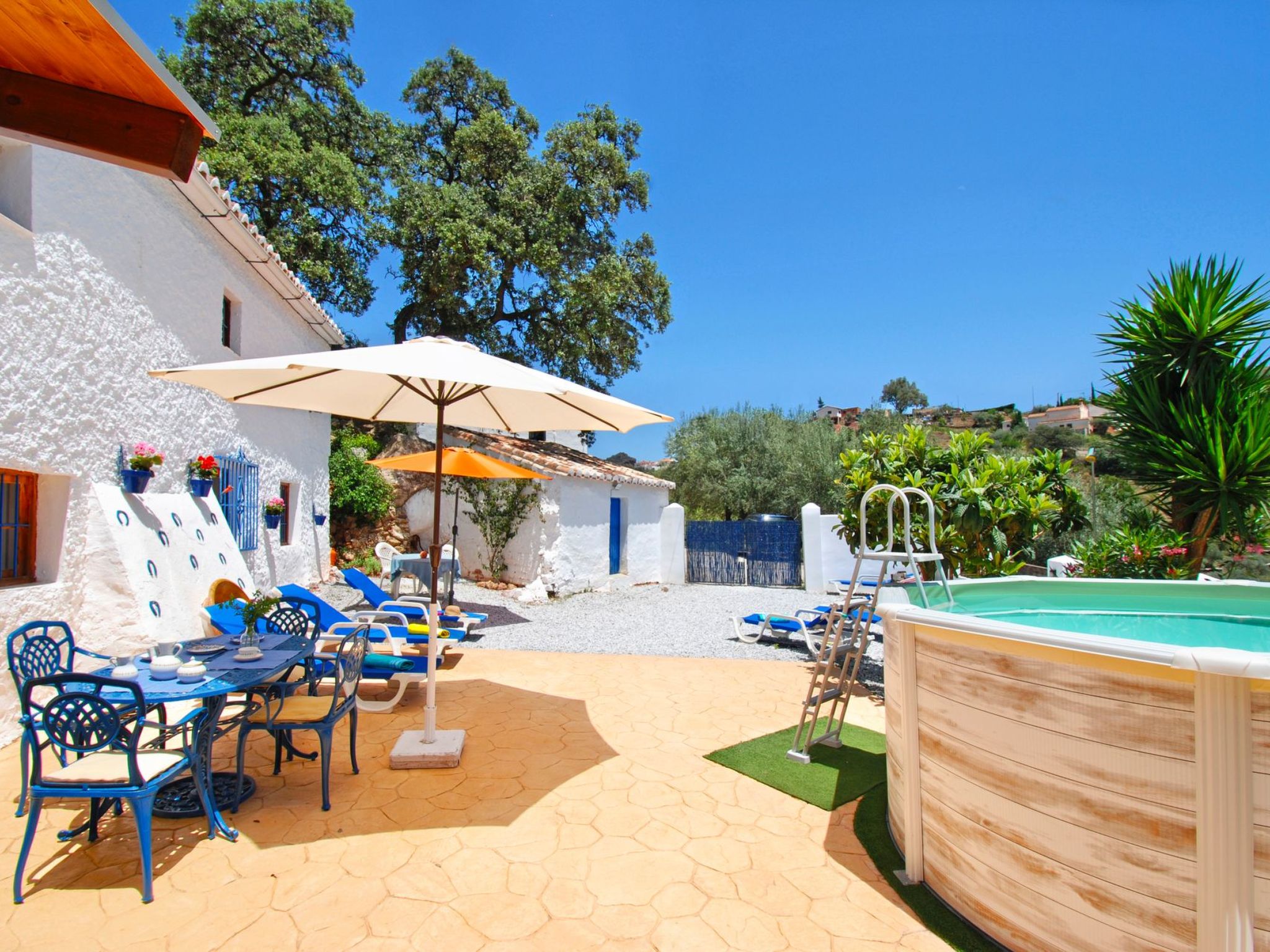 Villa La Zorzalera mit Tauchbecken, Wifi, Klimaanlage-Binnen