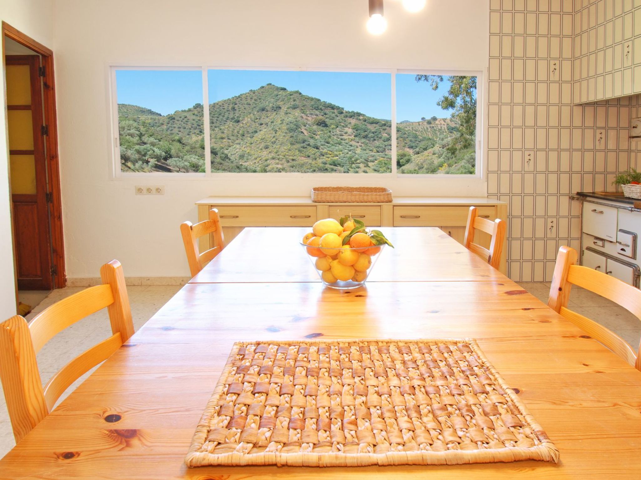 Villa La Zorzalera mit Tauchbecken, Wifi, Klimaanlage-Binnen