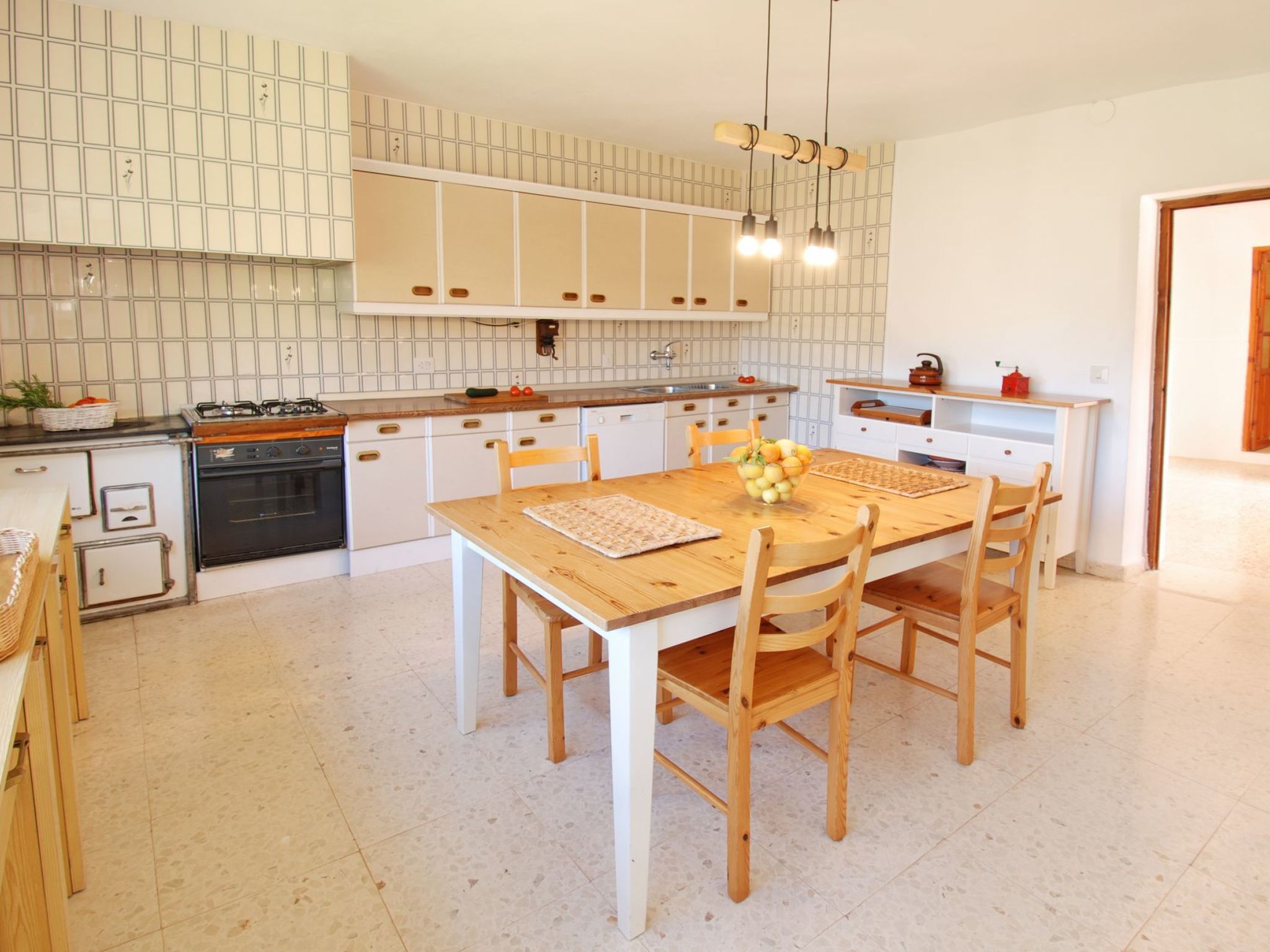 Villa La Zorzalera mit Tauchbecken, Wifi, Klimaanlage-Binnen