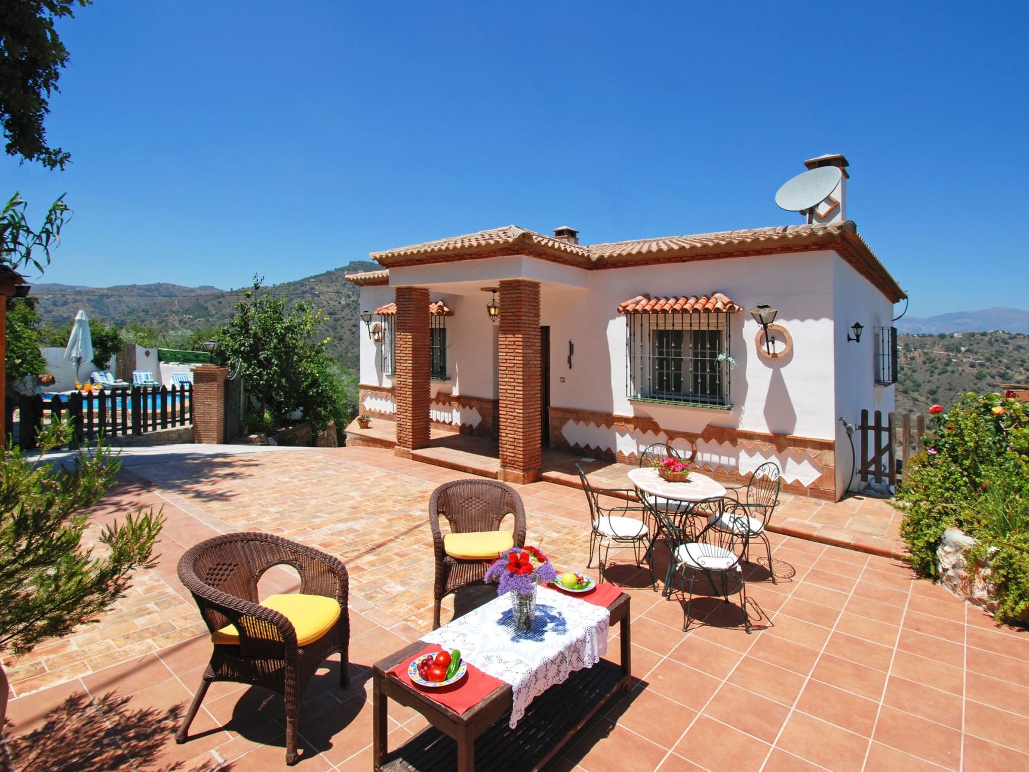 Schönes Landhaus mit Pool, Klimaanlage, Privatsphäre.-Binnen