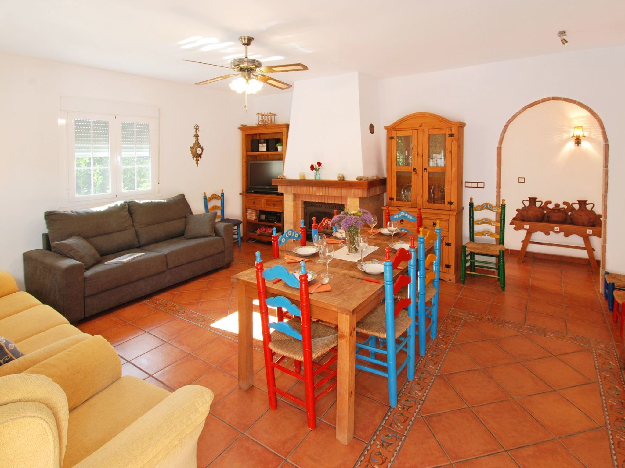 Schönes Landhaus mit Pool, Klimaanlage, Privatsphäre.-Binnen