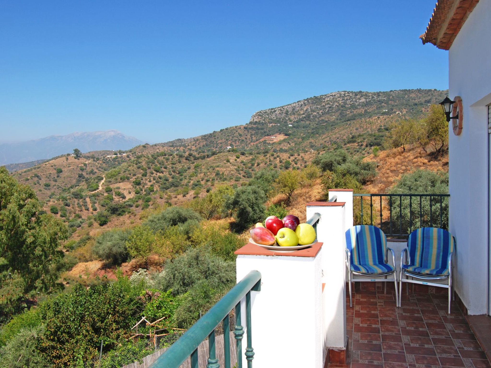 Schönes Landhaus mit Pool, Klimaanlage, Privatsphäre.-Binnen