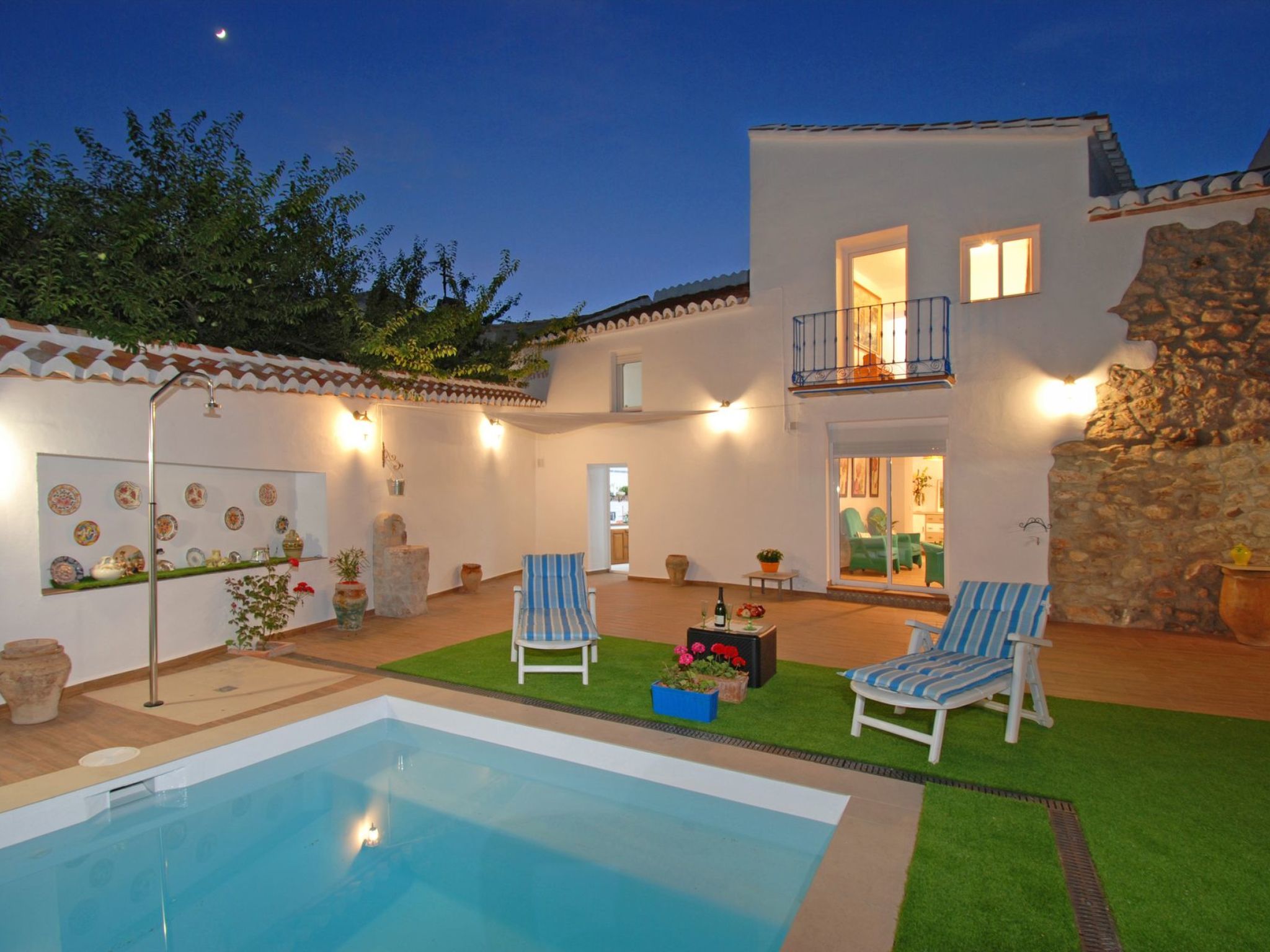 In Comares mit Offenem Kamin-Binnen