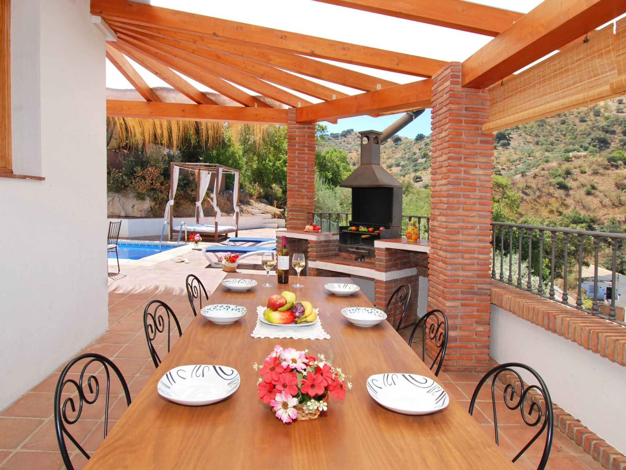 Villa Los Pinos, Beheizter Pool, Wifi, AC, BBQ-Buiten