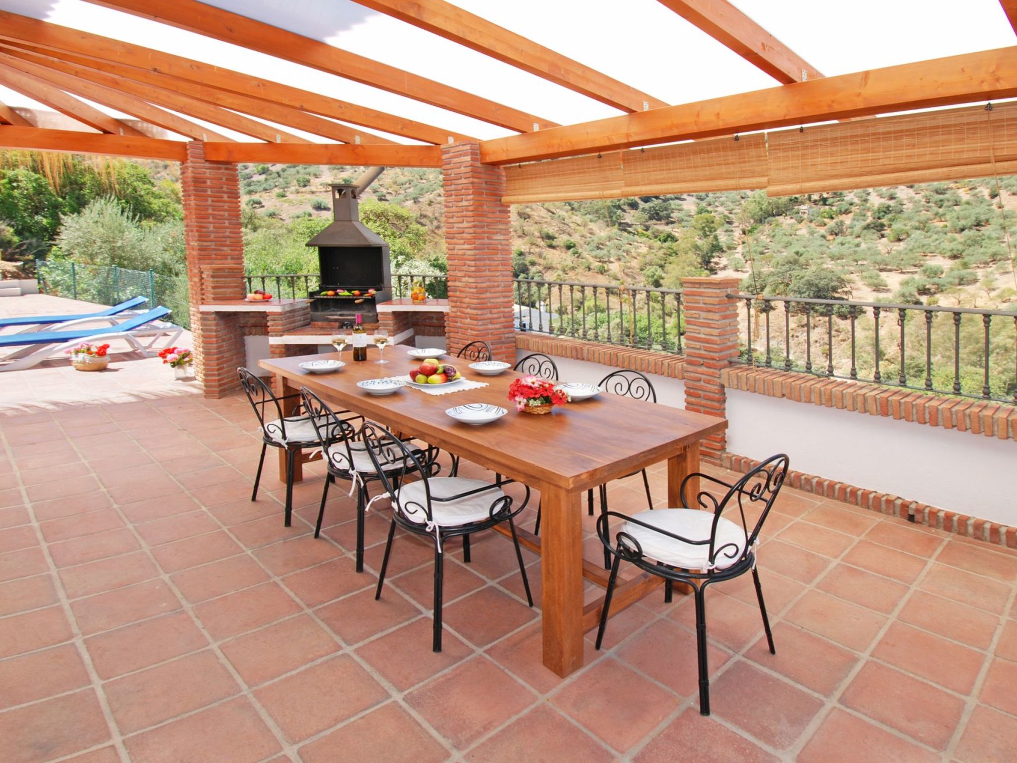 Villa Los Pinos, Beheizter Pool, Wifi, AC, BBQ-Buiten