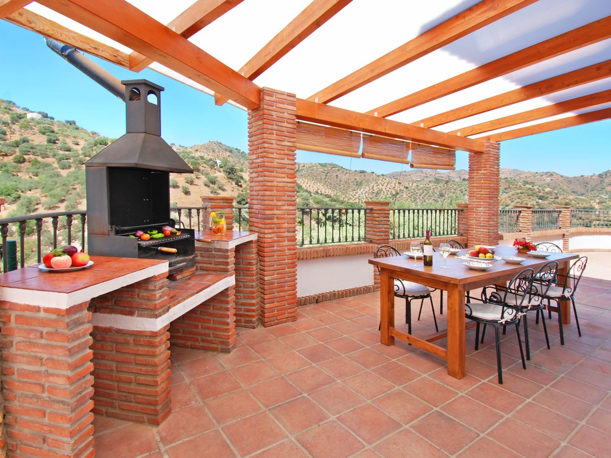 Villa Los Pinos, Beheizter Pool, Wifi, AC, BBQ-Image-tags.info
