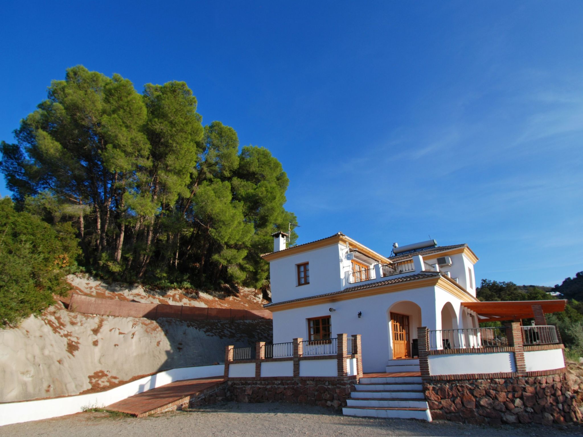 Villa Los Pinos, Beheizter Pool, Wifi, AC, BBQ