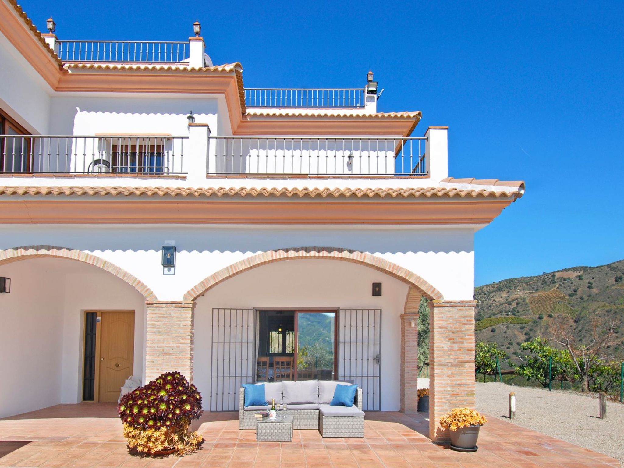 Villa Las Palomeras, Wifi, beheizter Pool, AC.-Image-tags.info