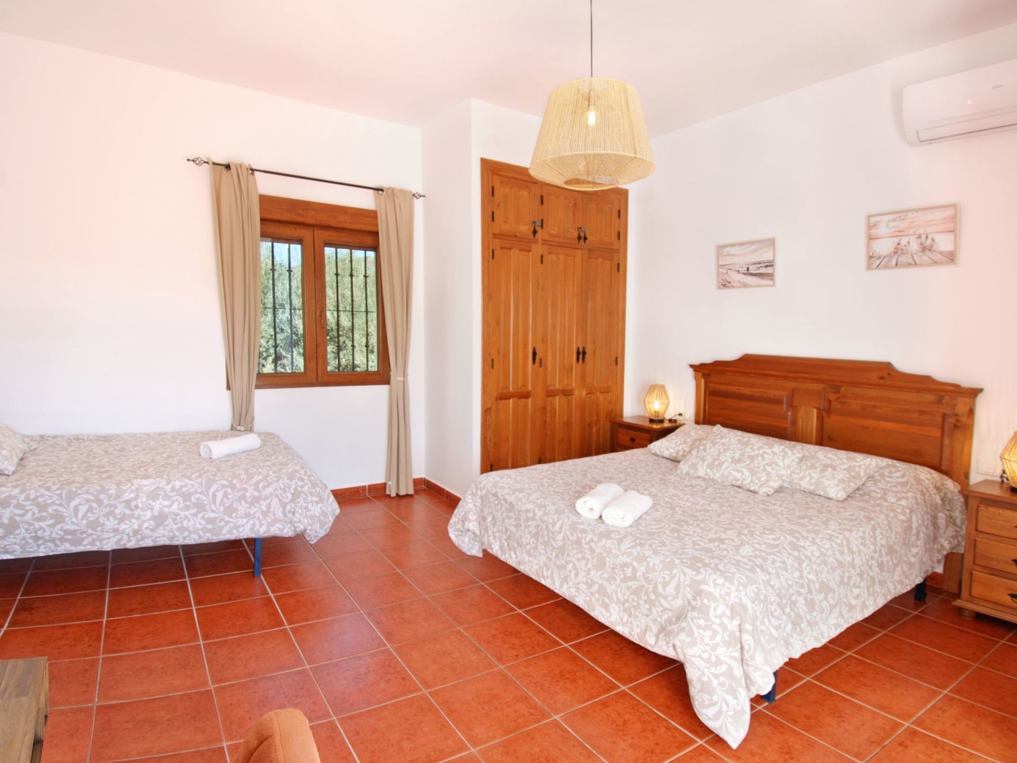 Villa Las Palomeras, Wifi, beheizter Pool, AC.-Image-tags.info