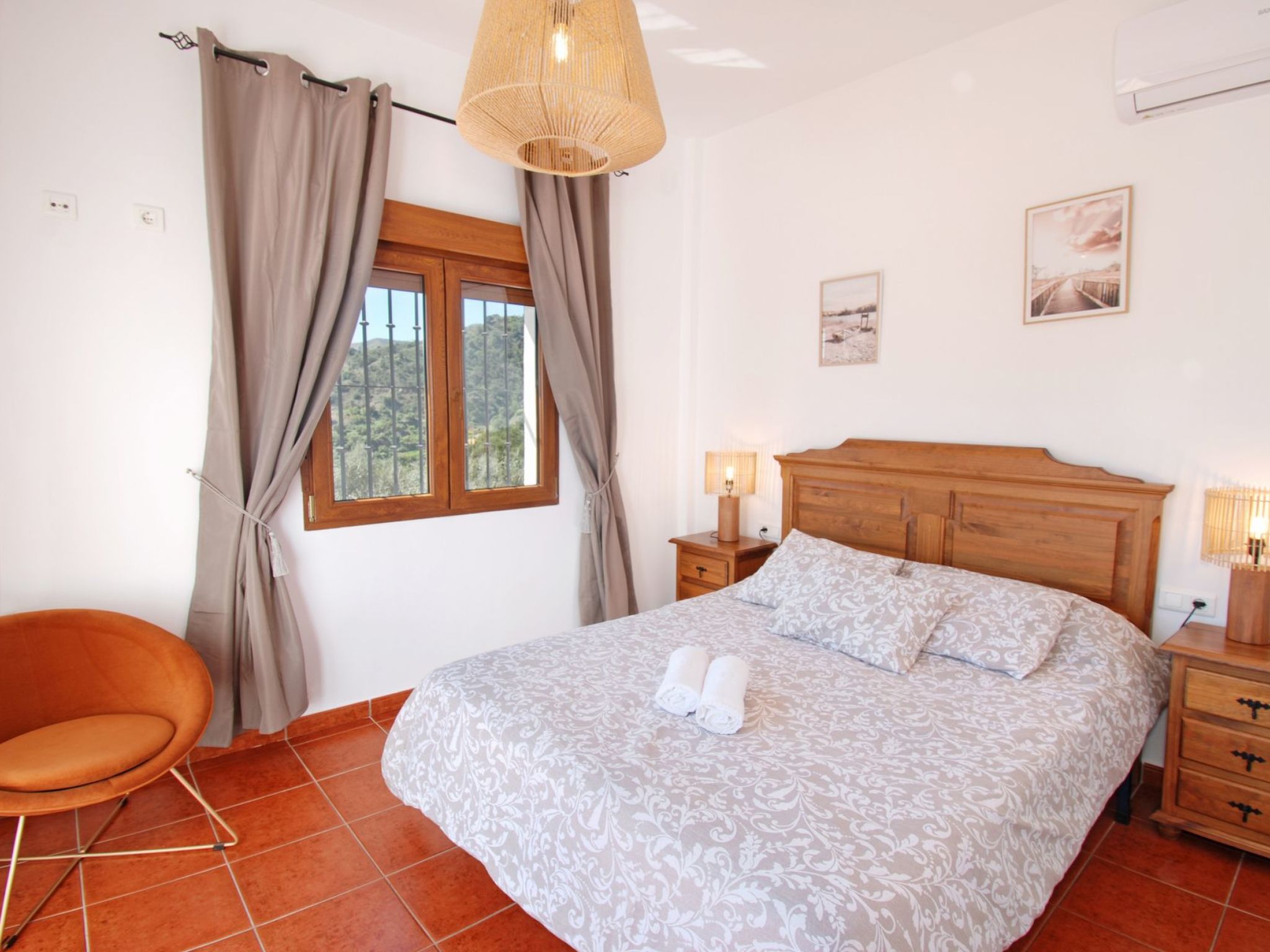 Villa Las Palomeras, Wifi, beheizter Pool, AC.-Image-tags.info