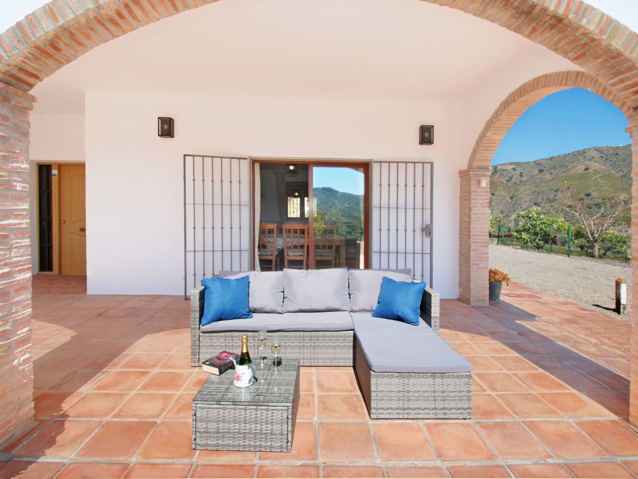 Villa Las Palomeras, Wifi, beheizter Pool, AC.-Image-tags.info