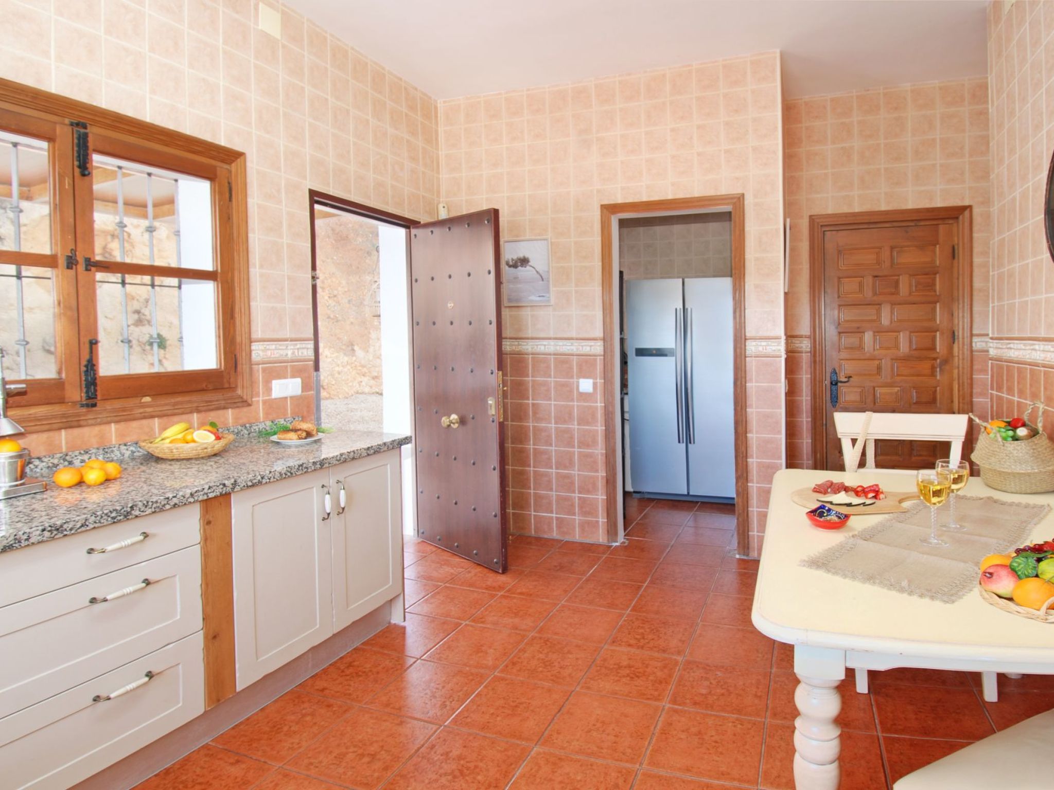 Villa Las Palomeras, Wifi, beheizter Pool, AC.-Image-tags.info