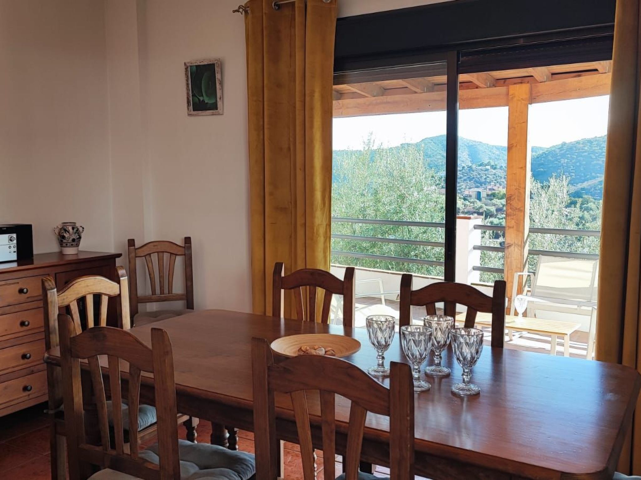 Torcal 1 Comares, Beheiztes Schwimmbad, Wechselstrom, 8 Pers-Image-tags.info