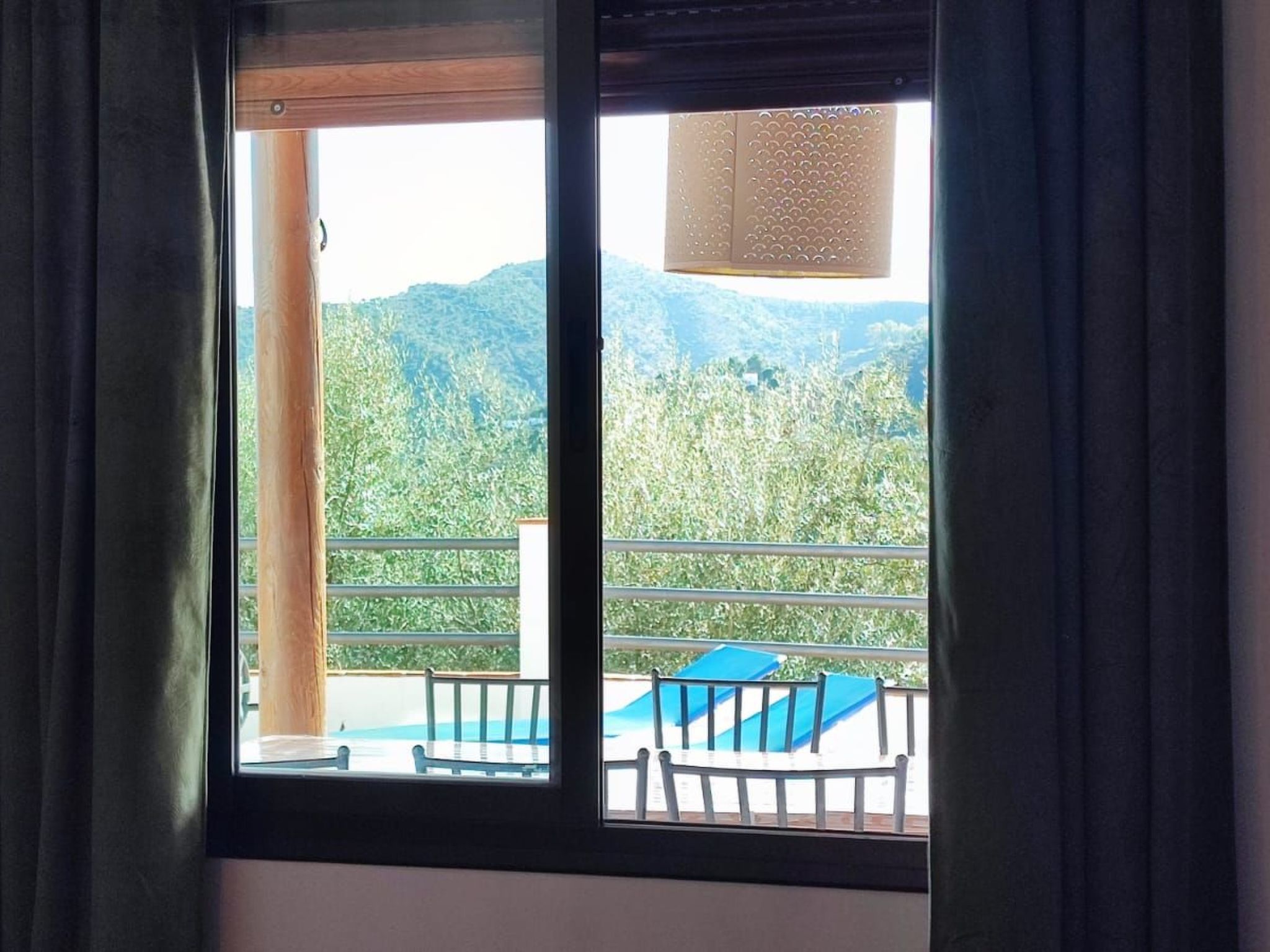 Torcal 1 Comares, Beheiztes Schwimmbad, Wechselstrom, 8 Pers-Image-tags.info