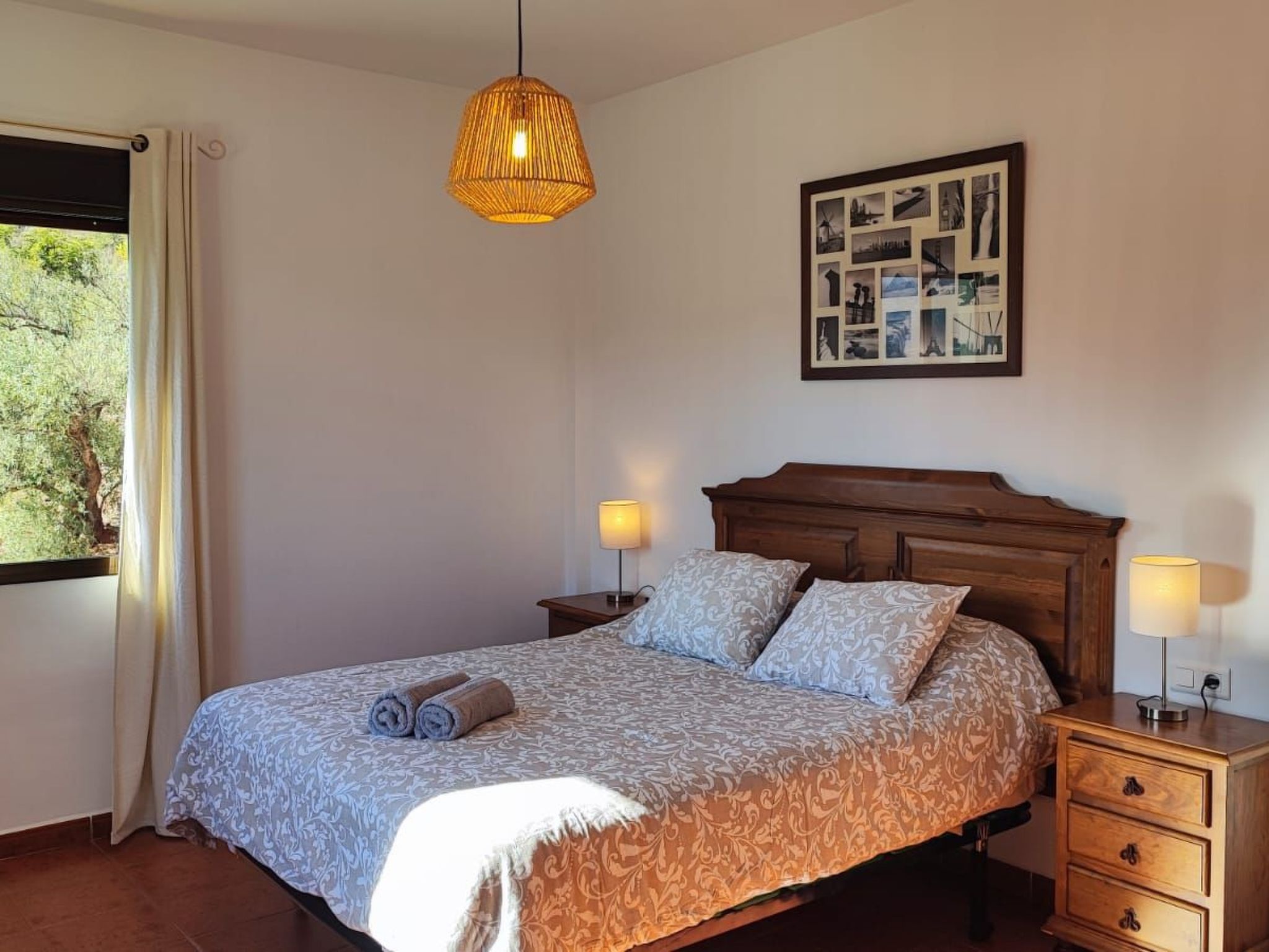 Torcal 1 Comares, Beheiztes Schwimmbad, Wechselstrom, 8 Pers-Image-tags.info