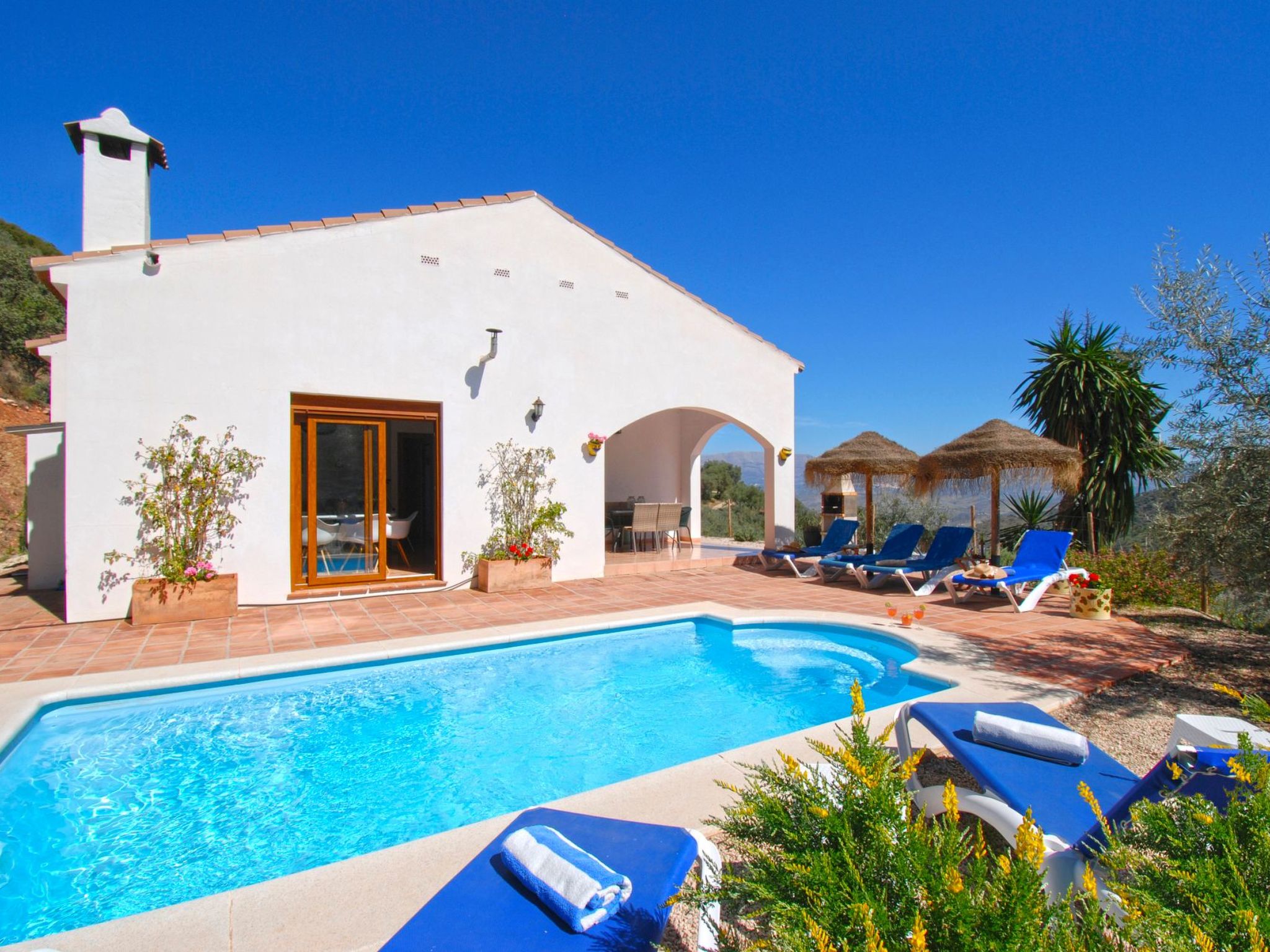 Villa Roble, Pers, Beheizter Pool, Petfriendly-Image-tags.info