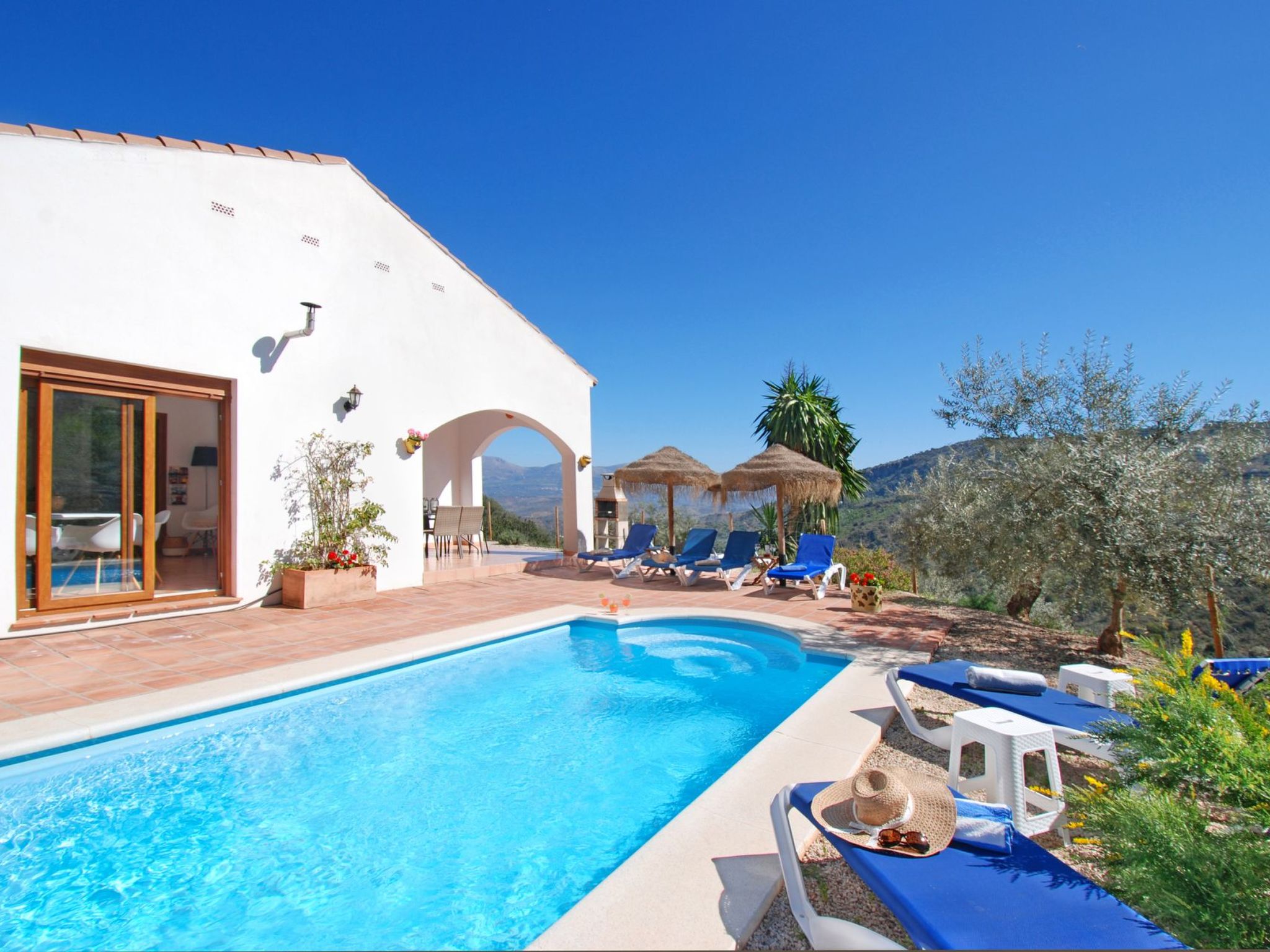 Villa Roble, Pers, Beheizter Pool, Petfriendly-Image-tags.info