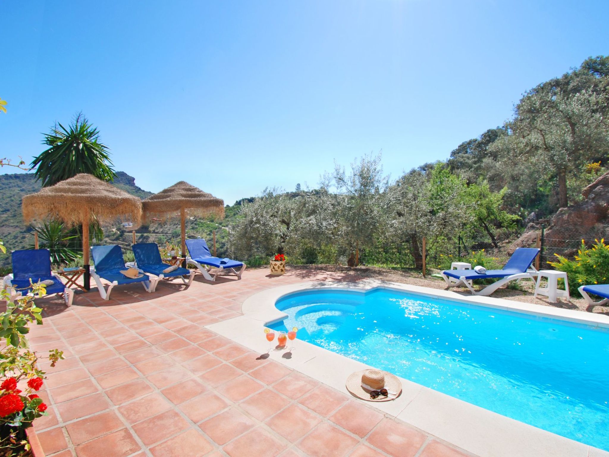 Villa Roble, Pers, Beheizter Pool, Petfriendly-Image-tags.info