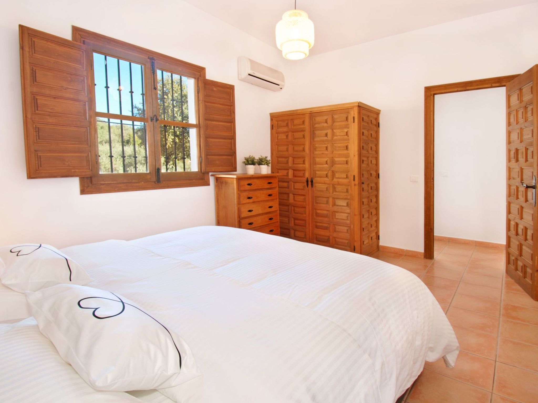 Villa Roble, Pers, Beheizter Pool, Petfriendly-Image-tags.info