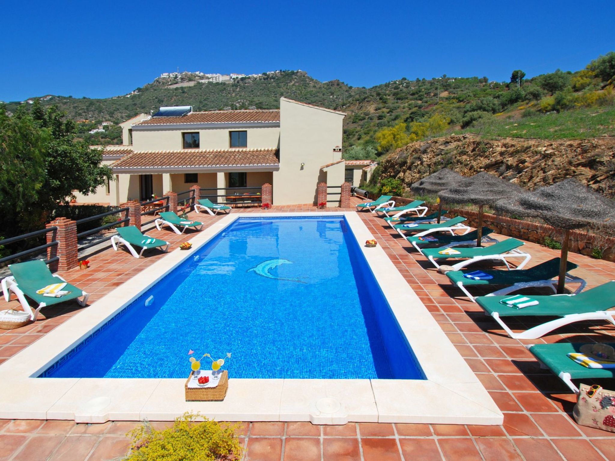 Villa Los Poyatos, beheizter Pool, Wifi, AC,BBQ-Image-tags.info