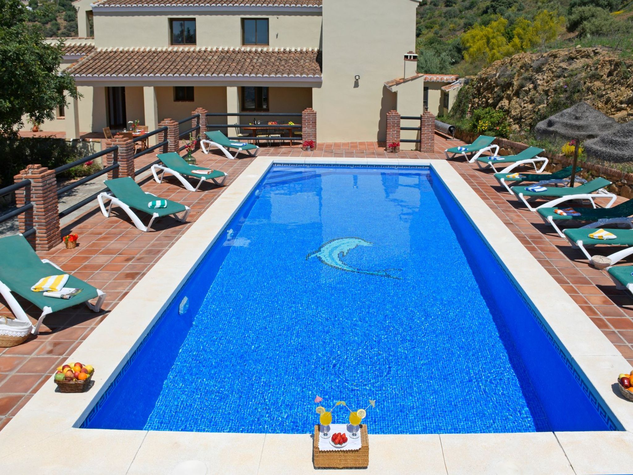 Villa Los Poyatos, beheizter Pool, Wifi, AC,BBQ-Image-tags.info