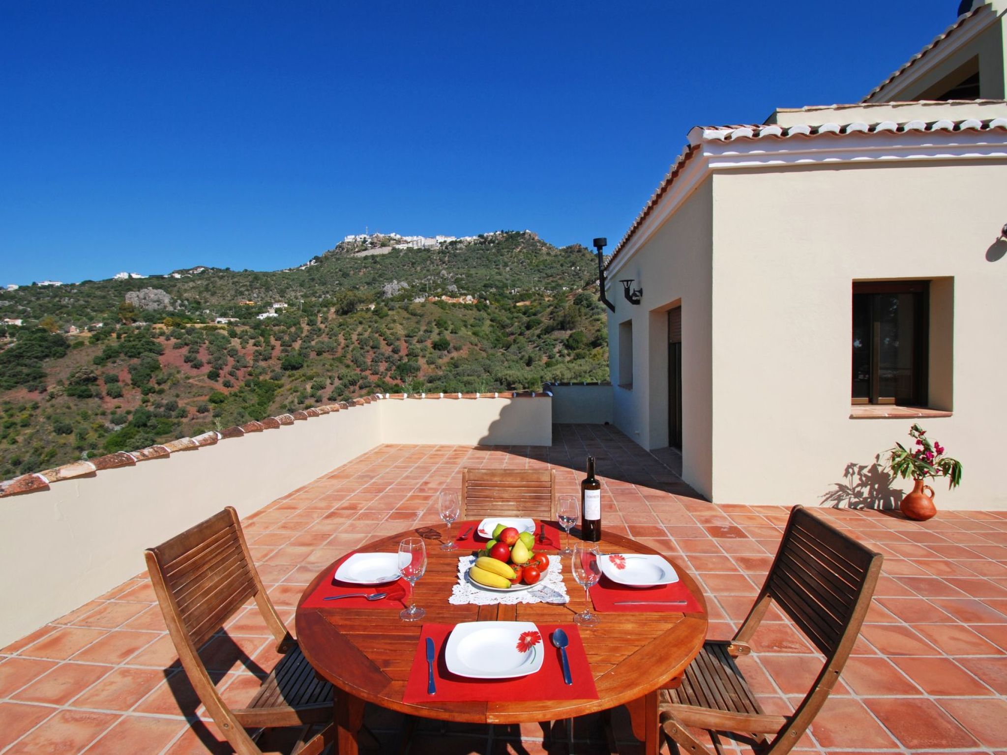 Villa Los Poyatos, beheizter Pool, Wifi, AC,BBQ-Image-tags.info