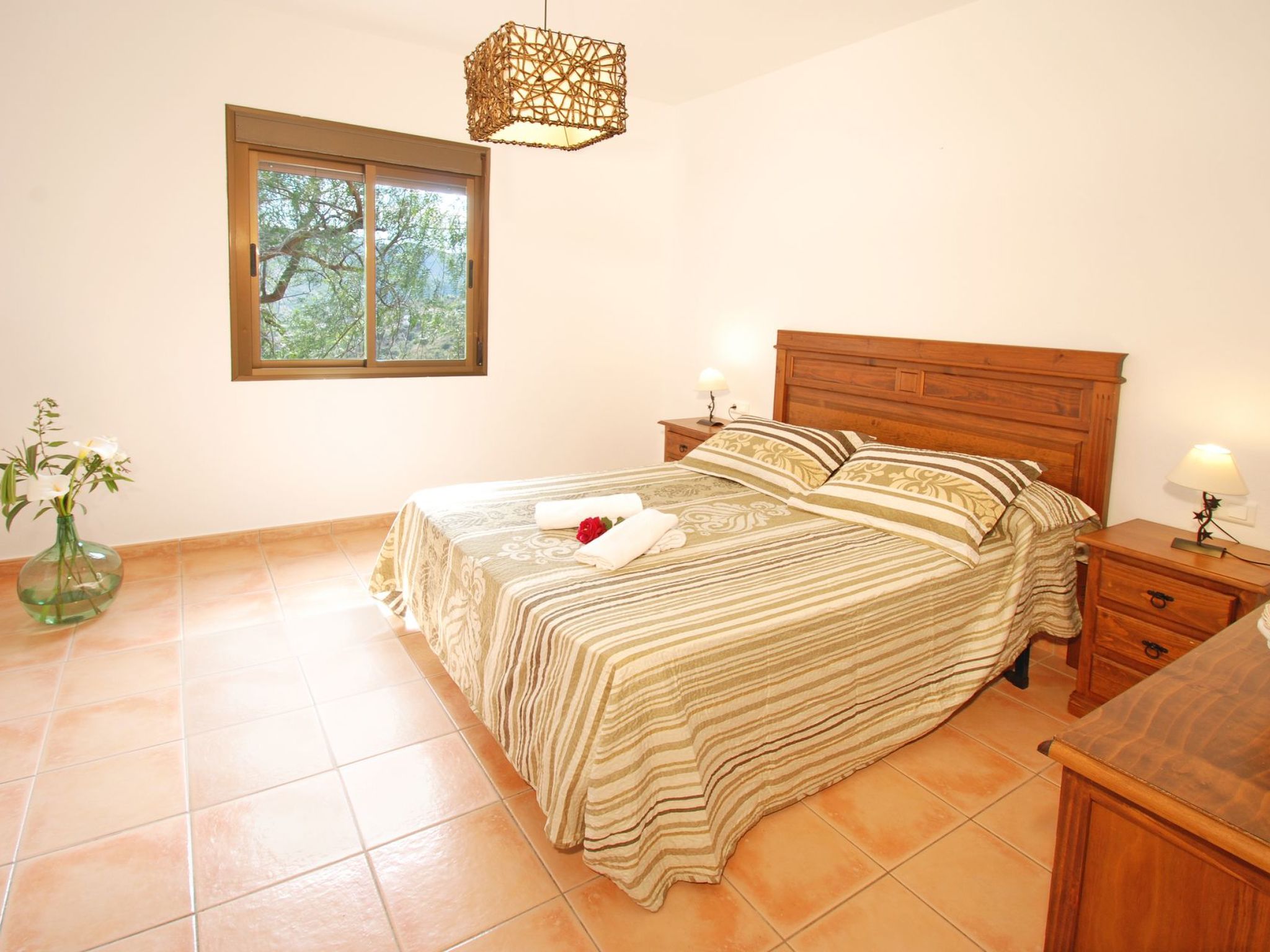 Villa Los Poyatos, beheizter Pool, Wifi, AC,BBQ-Image-tags.info