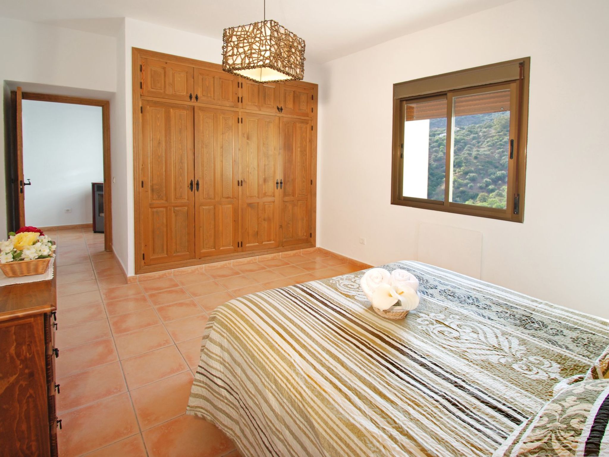 Villa Los Poyatos, beheizter Pool, Wifi, AC,BBQ-Image-tags.info