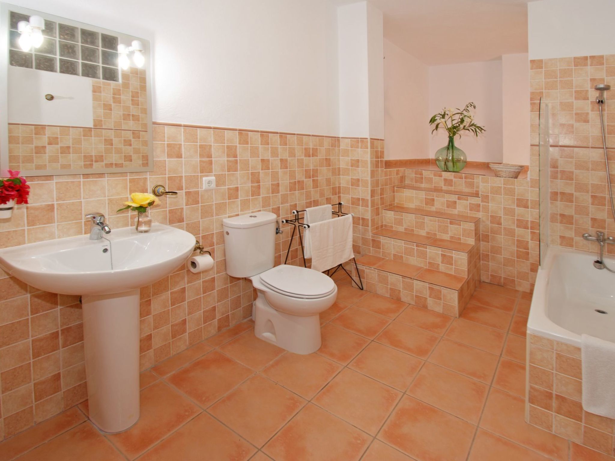 Villa Los Poyatos, beheizter Pool, Wifi, AC,BBQ-Image-tags.info