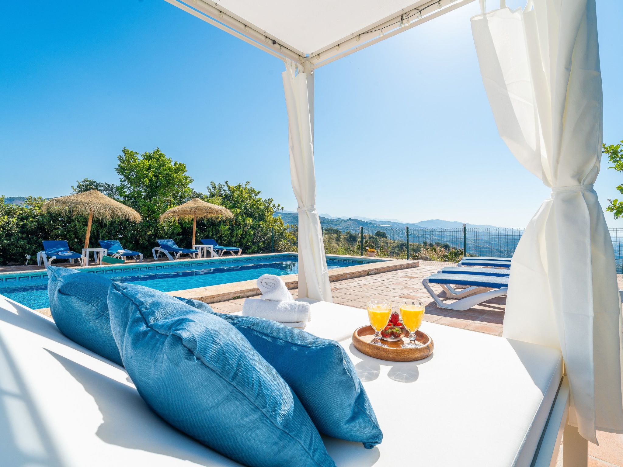 Villa Botin, beheizter Pool, AC, Meerblick