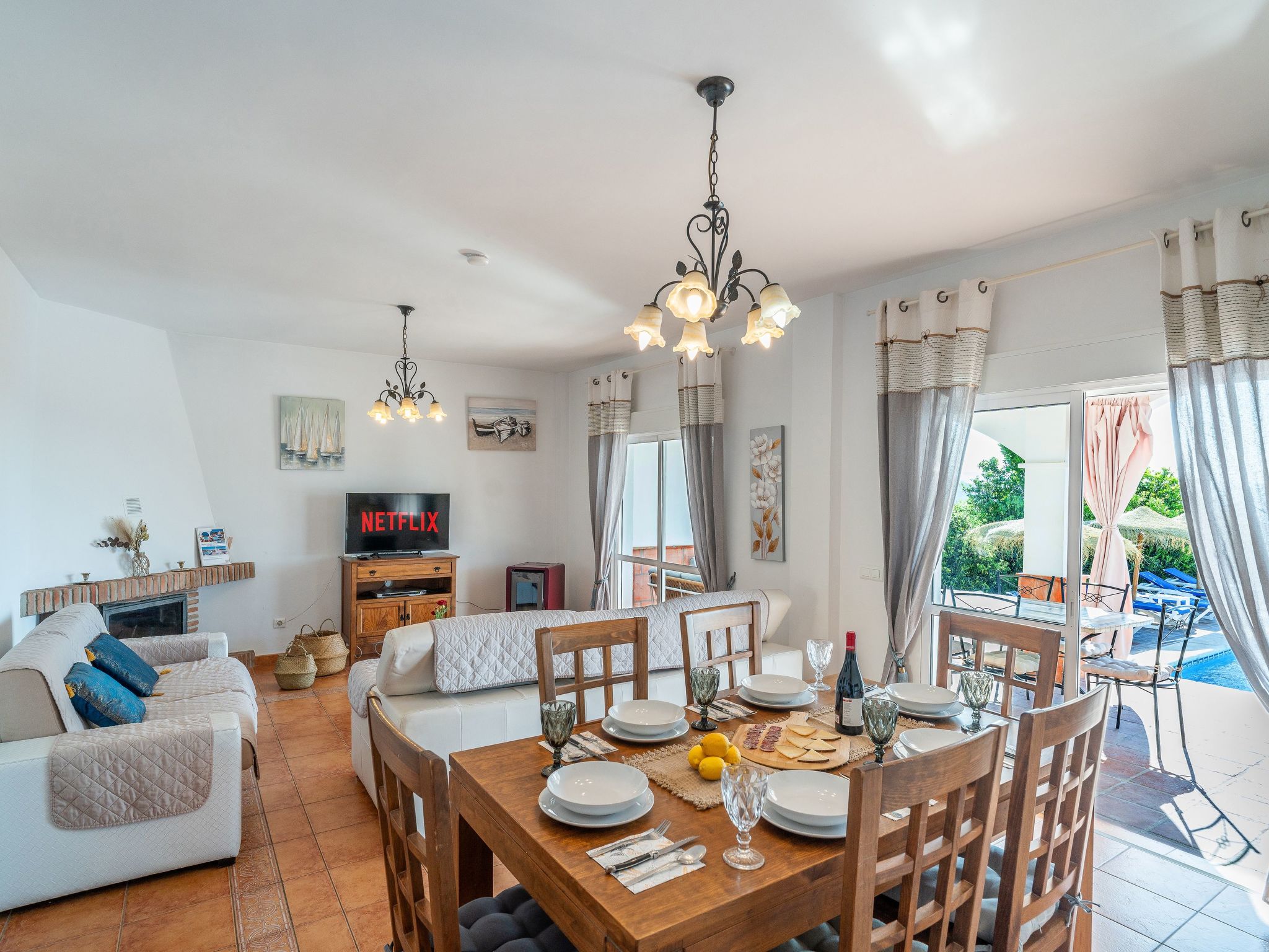 Villa Botin, beheizter Pool, AC, Meerblick-Image-tags.info