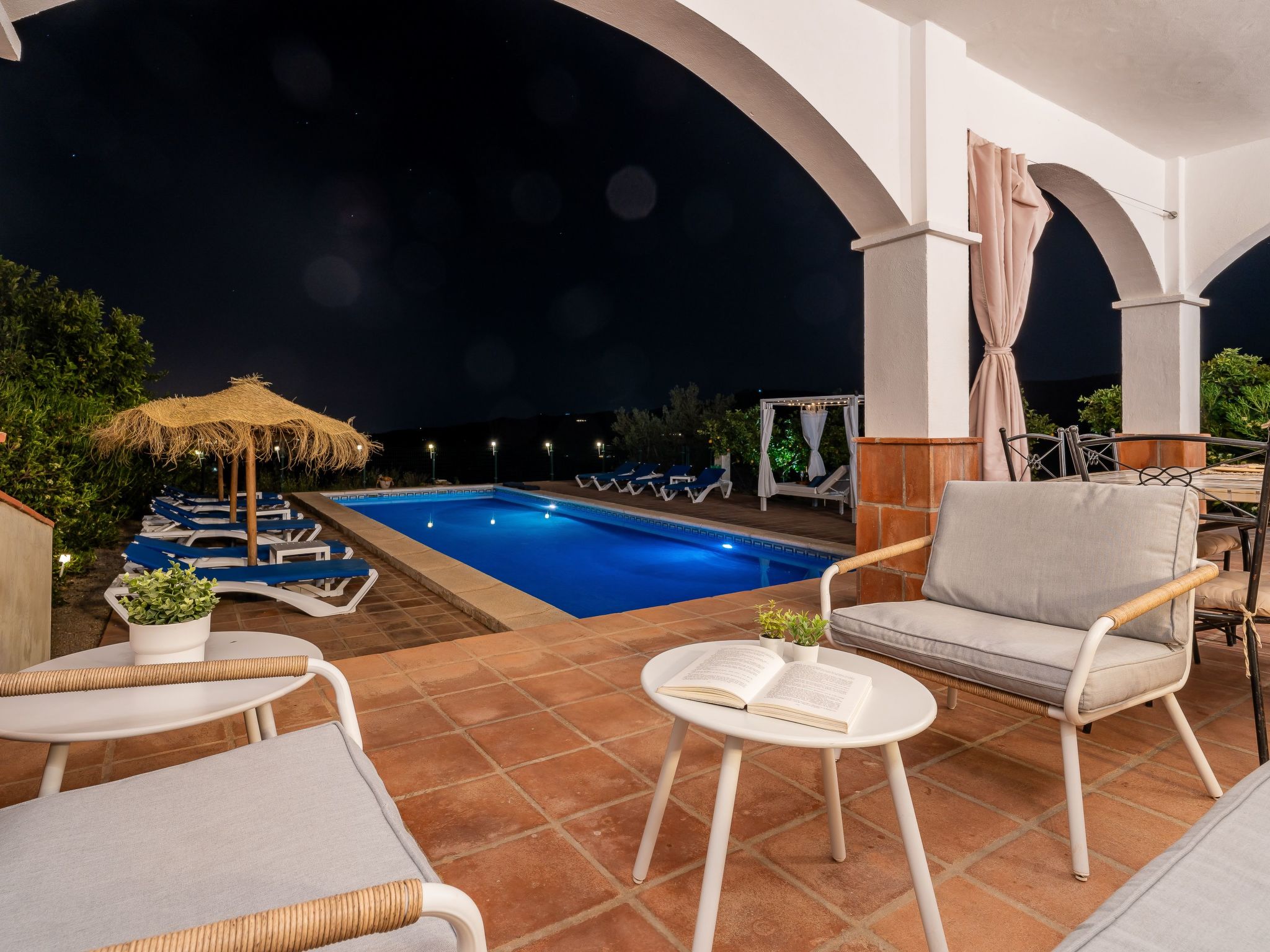 Villa Botin, beheizter Pool, AC, Meerblick-Image-tags.info