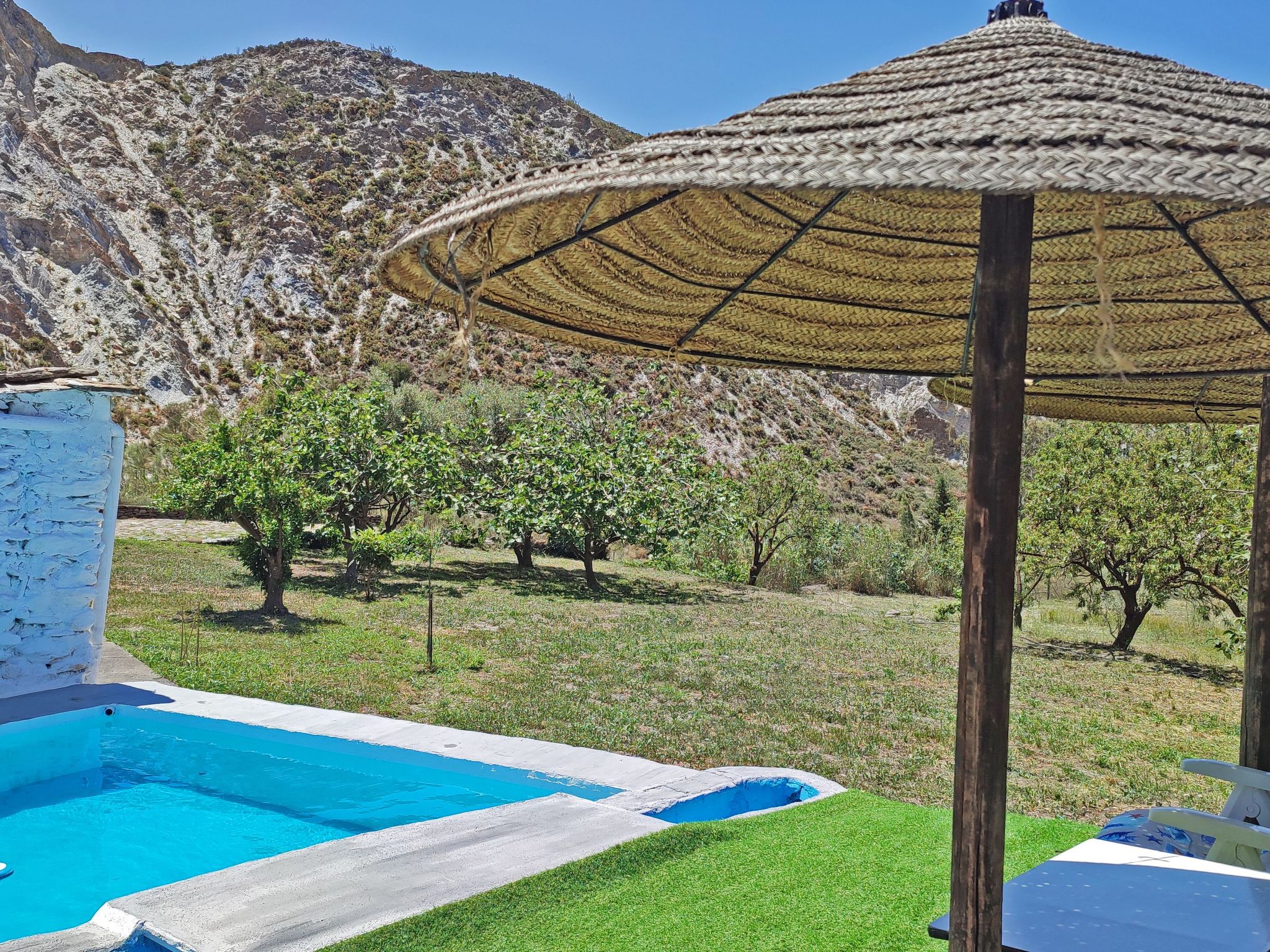 Gemütliches Haus mit Schwimmbad in La Alpujarra