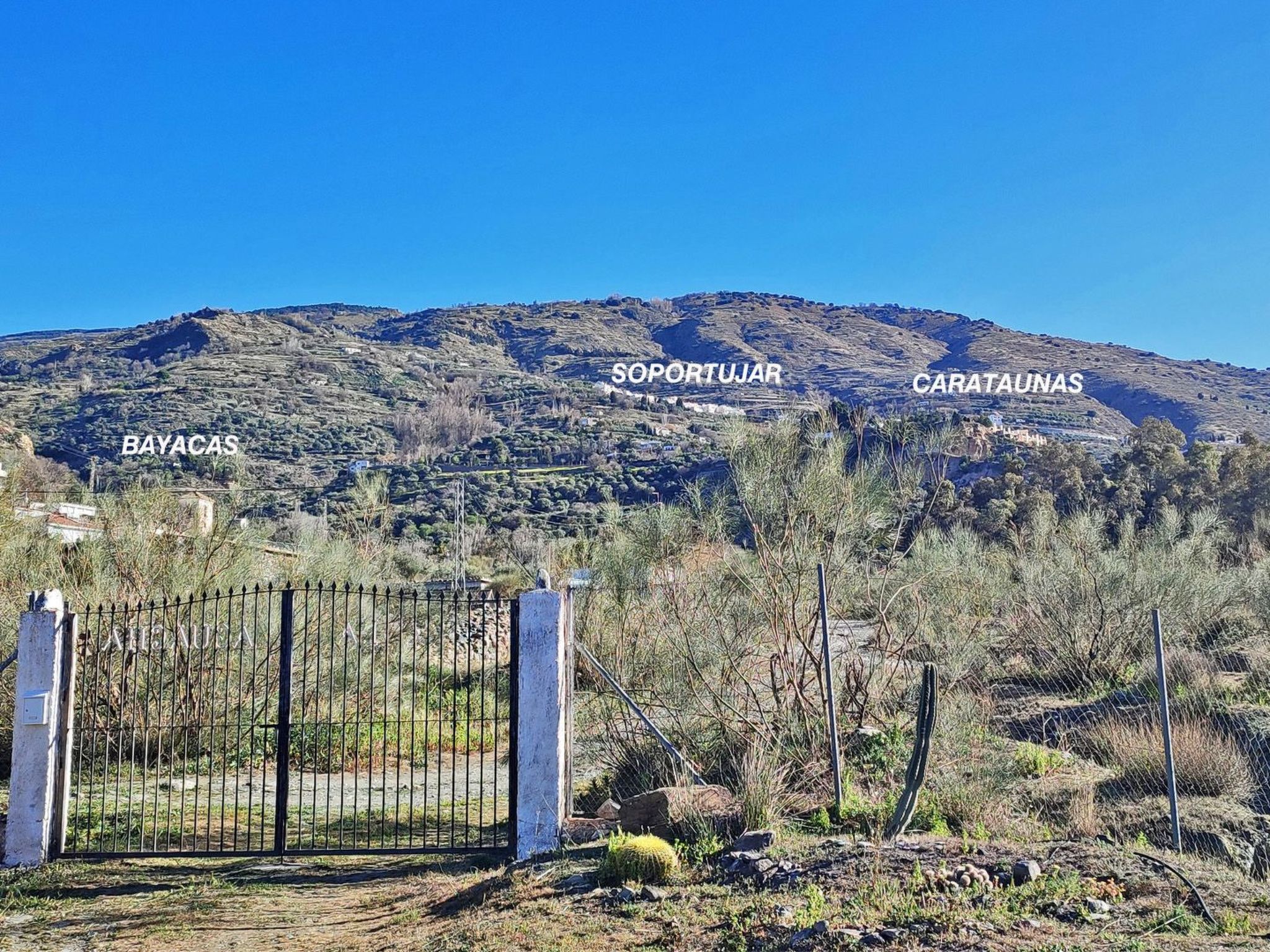 Gemütliches Haus mit Schwimmbad in La Alpujarra - Buiten