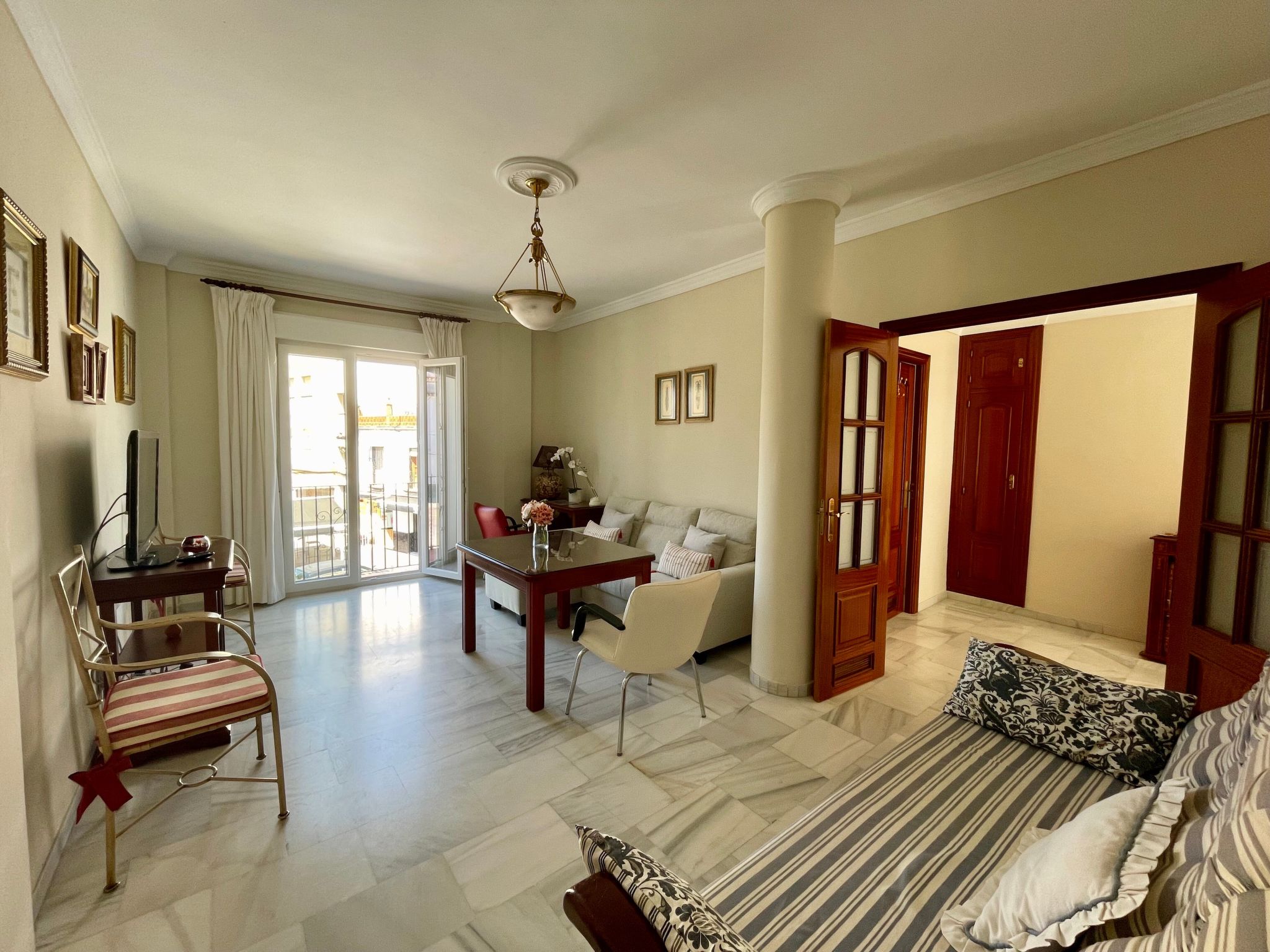 Wohnung in der "PASEO". Zentrum von La Rambla (Cordoba)