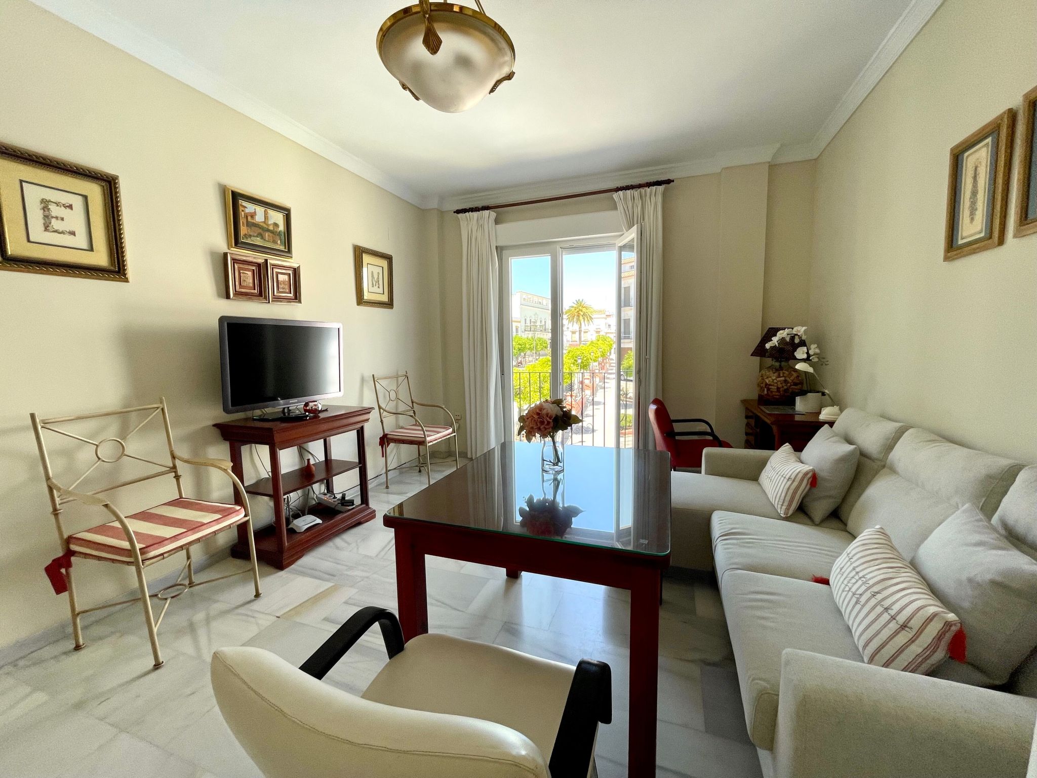 Wohnung in der "PASEO". Zentrum von La Rambla (Cordoba)