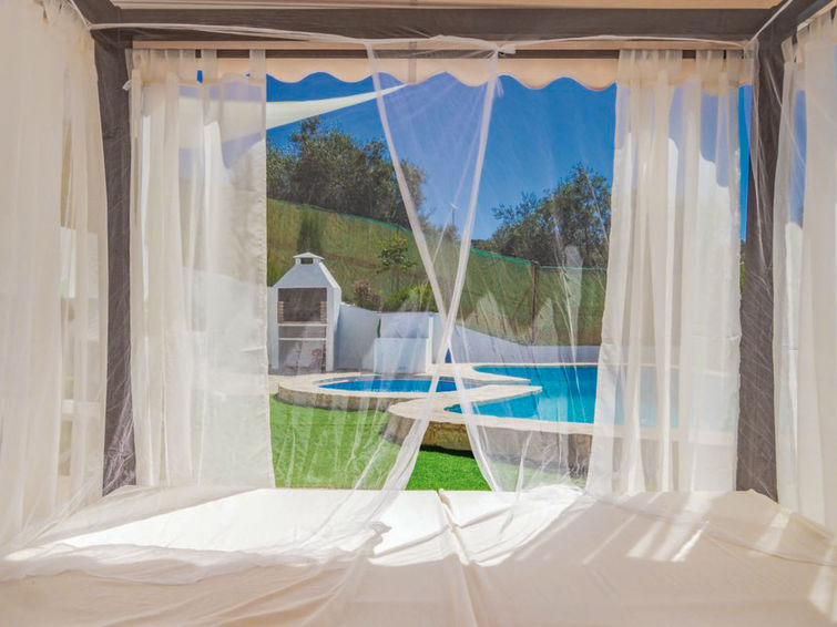 Search and Stay destination Córdoba, AN - Spain from AU$ 294. El Viso